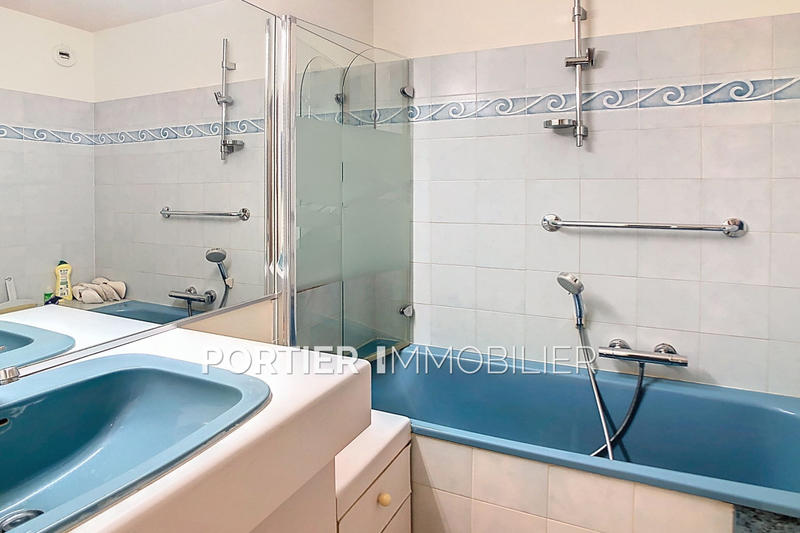 Appartement - 102 m²