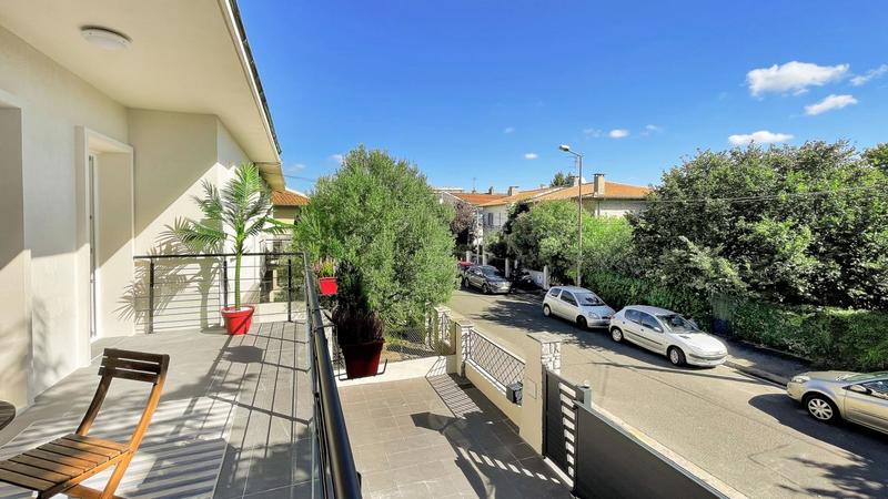 Maison - 175 m² - 10 pièces