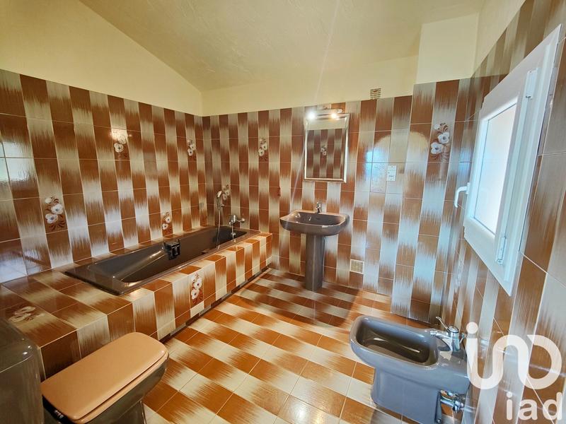 Maison - 194 m² - 7 pièces