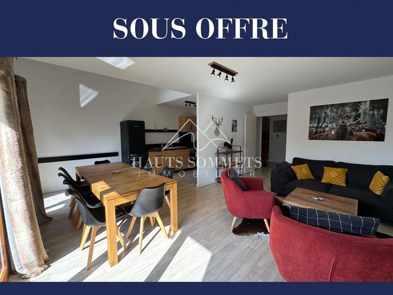 Appartement - 94 m² - 4 pièces