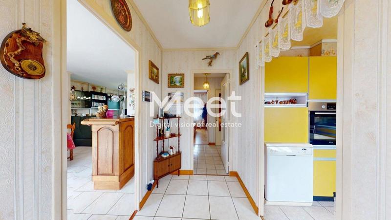 Pavillon - 130 m² - 7 pièces