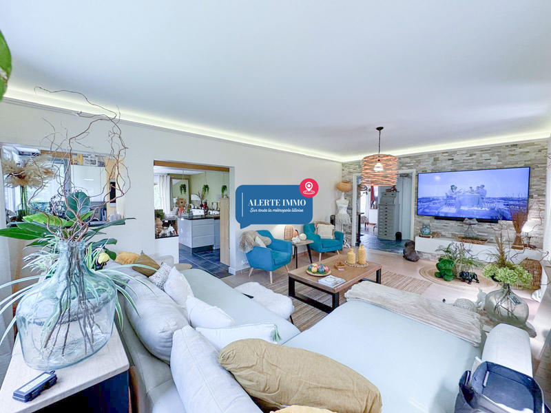 Maison - 150 m² - 5 pièces