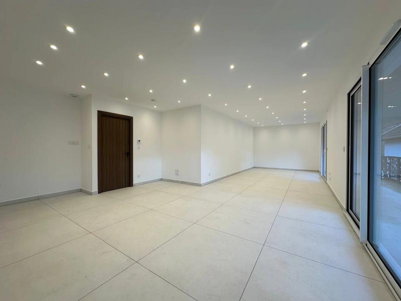 Appartement - 109 m² - 4 pièces