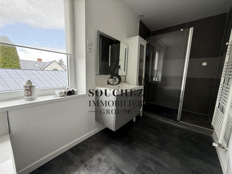 Maison - 165 m² - 6 pièces