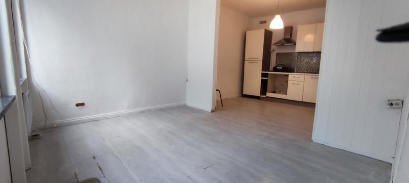 Maison - 64 m² - 4 pièces
