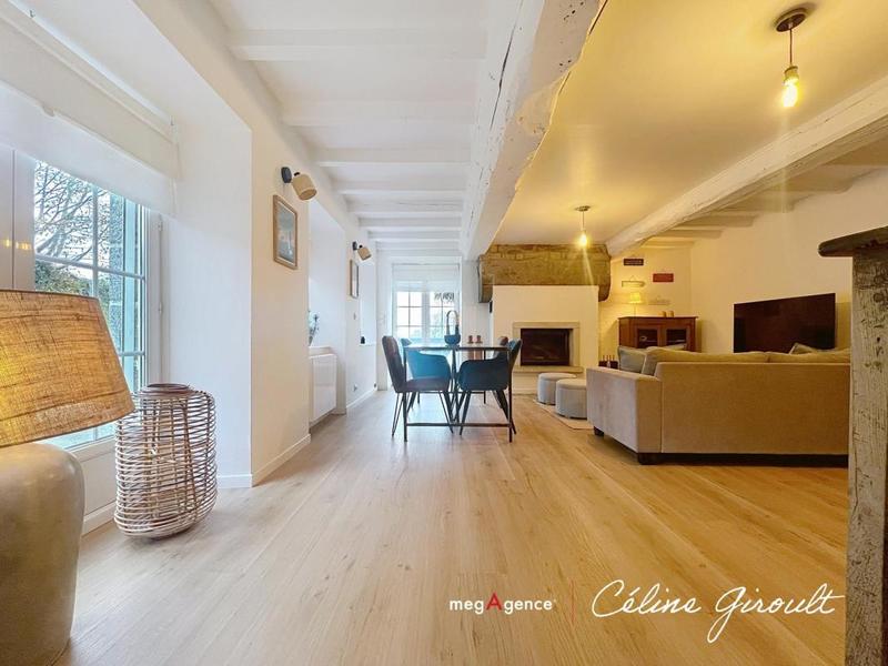 Maison en pierre - 160 m² - 5 pièces