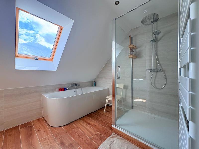 Maison - 142 m² - 5 pièces