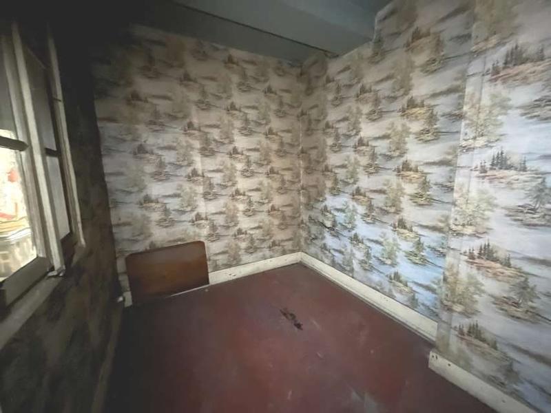 Maison - 92 m² - 8 pièces