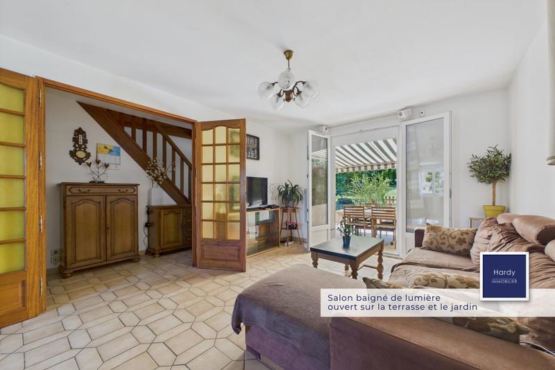 Maison - 91 m² - 5 pièces