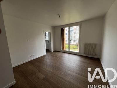 Appartement - 66 m² - 5 pièces