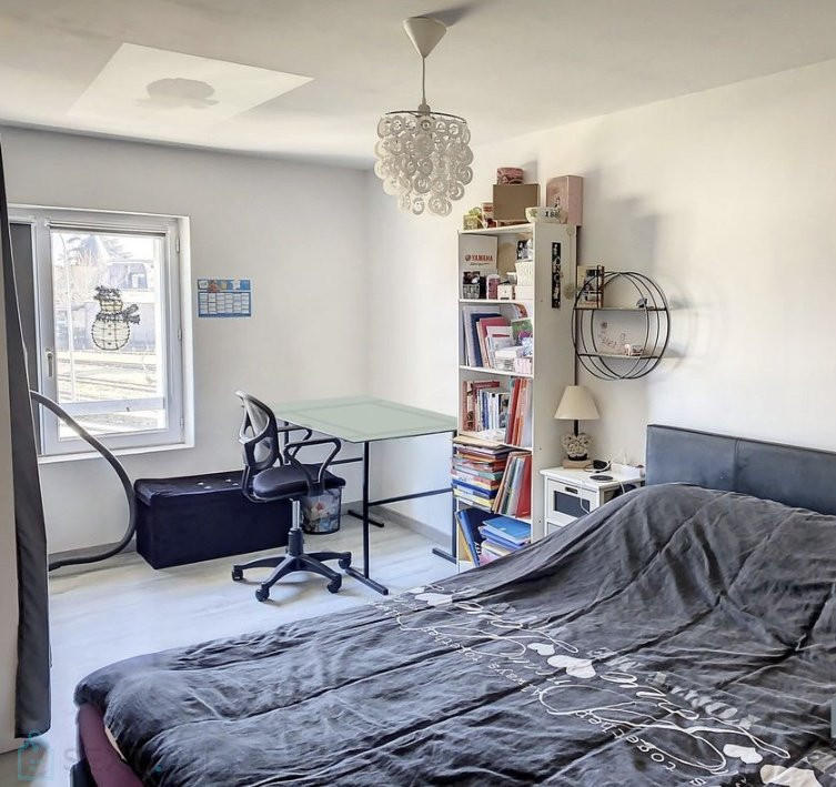 Maison - 197 m² - 9 pièces