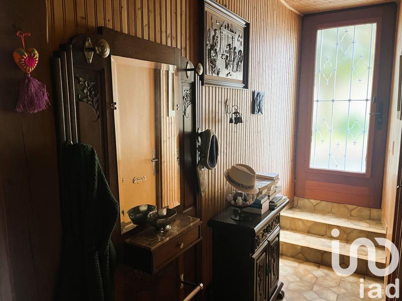 Maison - 246 m² - 7 pièces