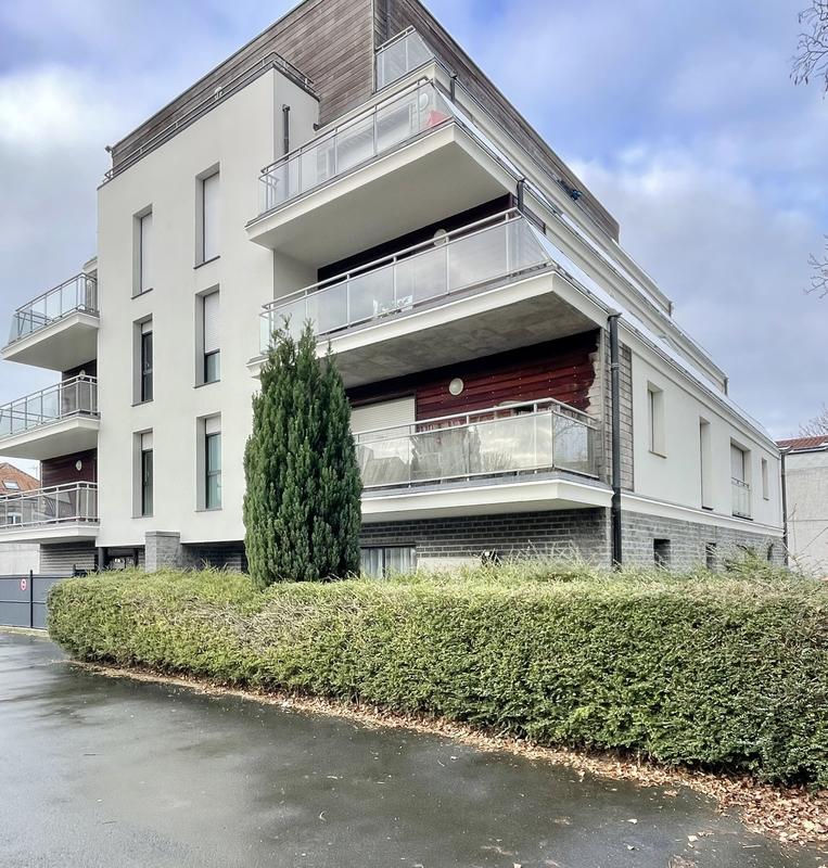 Appartement - 60 m² - 2 pièces