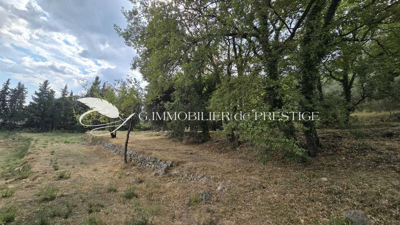 Terrain - 8 654 m²