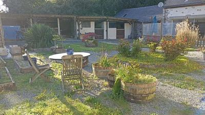 Maison - 263 m² - 12 pièces