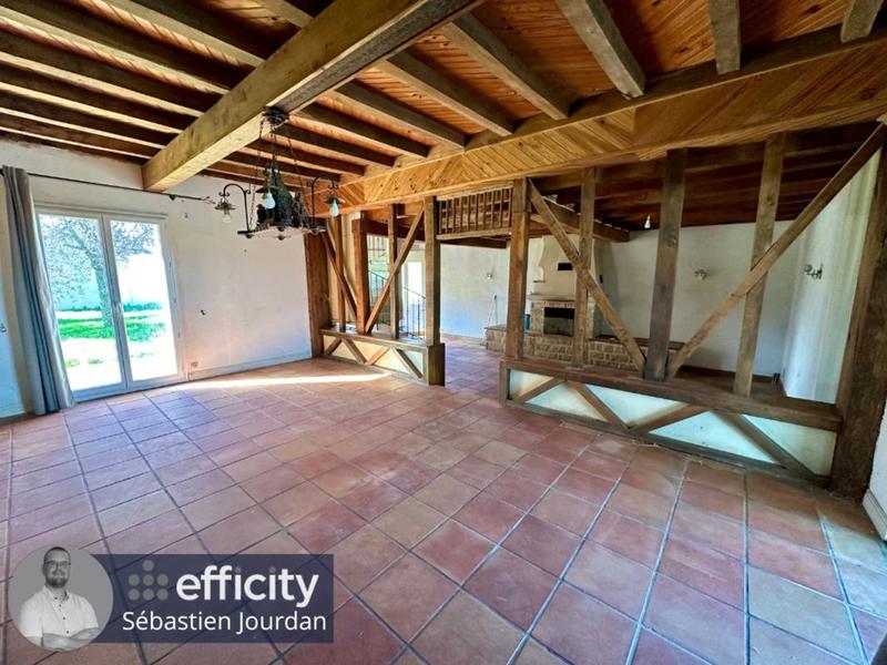 Longère - 400 m² - 12 pièces