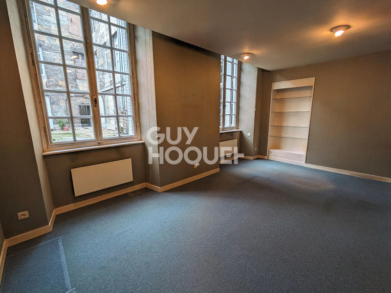 Bureau - 219 m² - 5 pièces