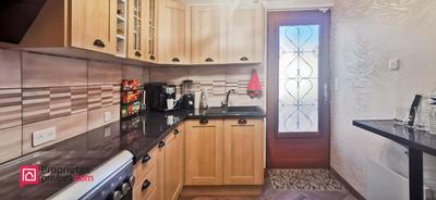 Maison - 93 m² - 5 pièces