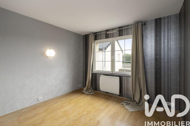 Maison - 200 m² - 7 pièces