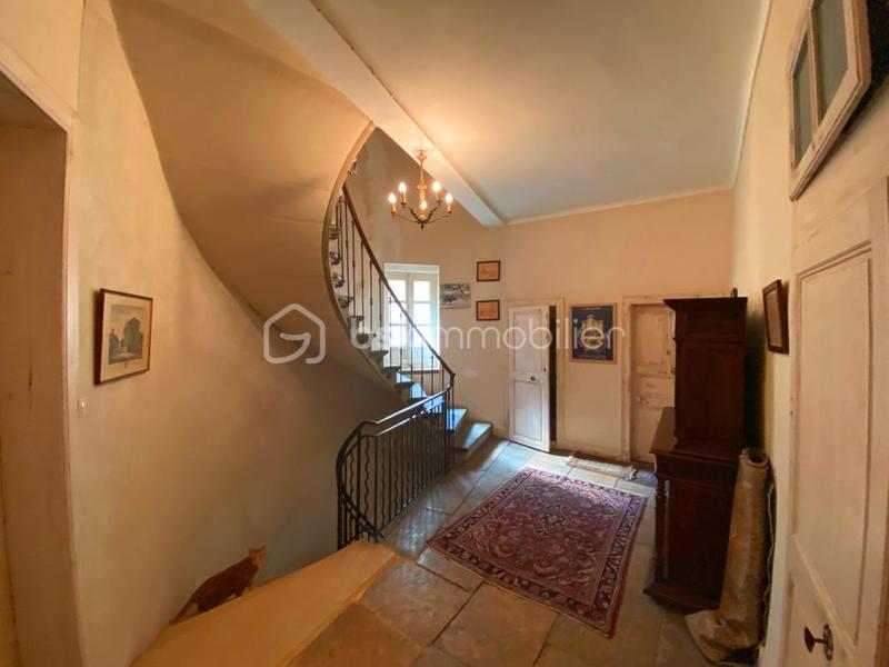 Demeure - 450 m² - 14 pièces