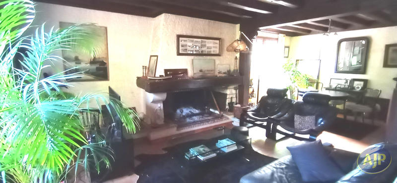 Maison - 150 m² - 5 pièces