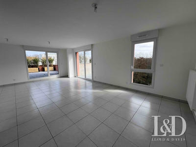 Appartement - 91 m² - 4 pièces