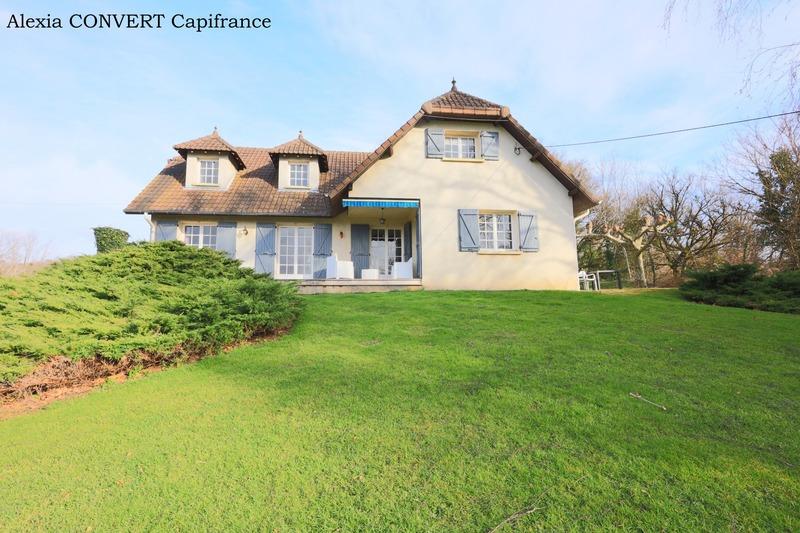 Maison - 97 m² - 5 pièces