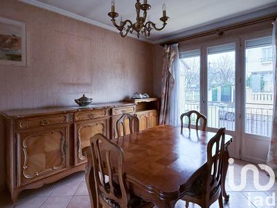 Maison - 94 m² - 5 pièces