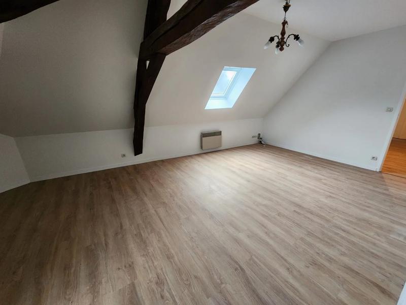 Appartement - 137 m² - 8 pièces