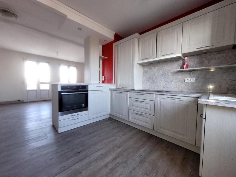 Appartement - 70 m² - 4 pièces