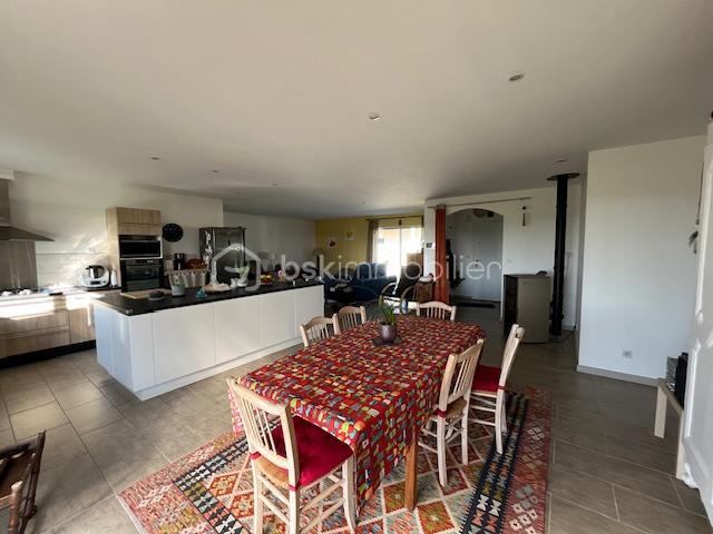 Maison - 150 m² - 6 pièces