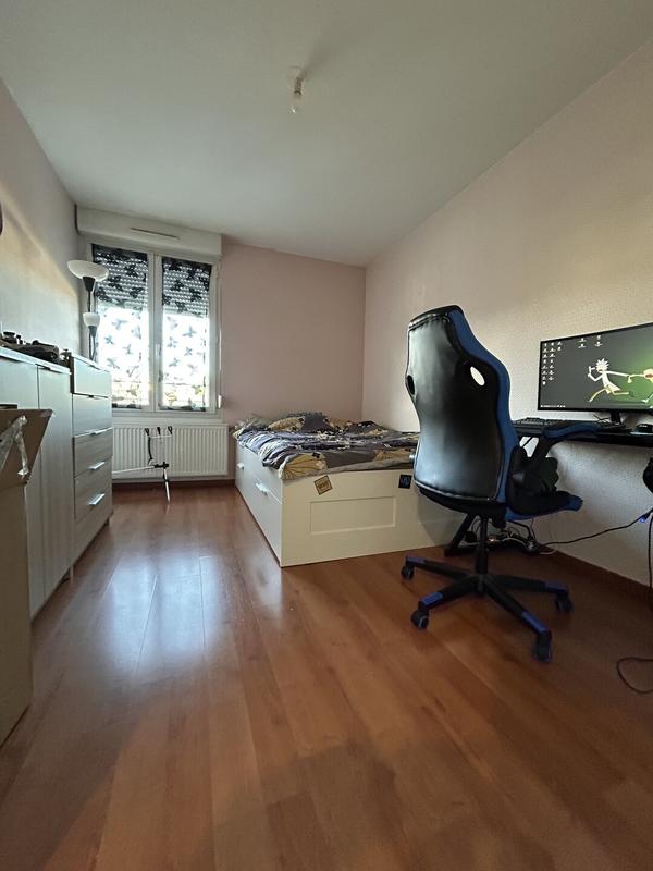 Appartement - 70 m² - 3 pièces