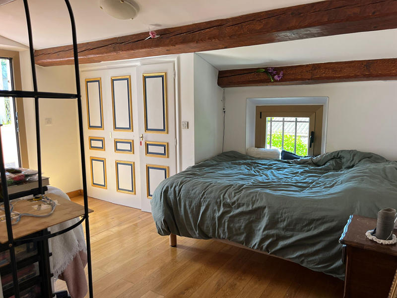 Maison - 210 m² - 5 pièces