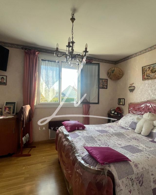 Maison - 104 m² - 5 pièces