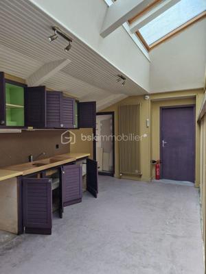 Maison - 213 m² - 5 pièces