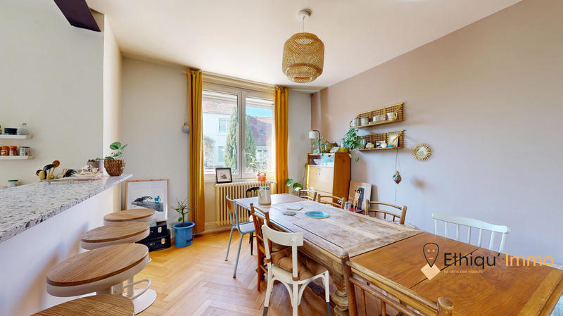 Maison - 135 m² - 5 pièces