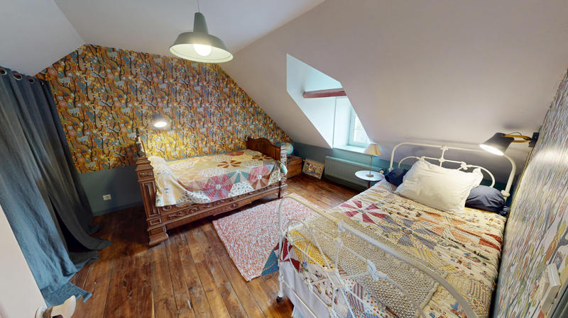 Propriété - 279 m² - 10 pièces