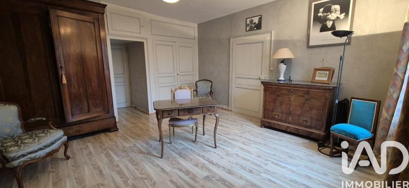 Maison - 400 m² - 17 pièces