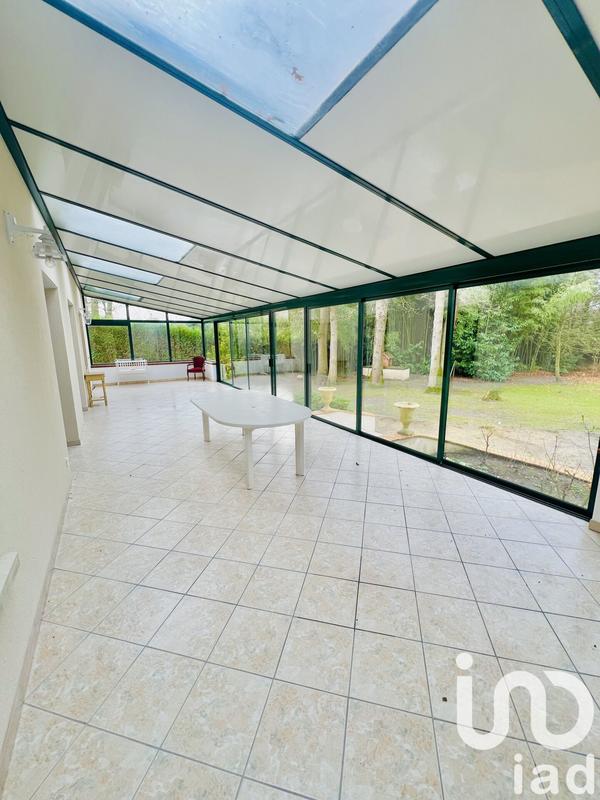 Maison - 280 m² - 8 pièces