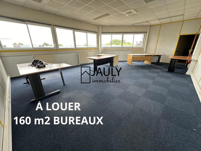 Bureau - 160 m² - 4 pièces