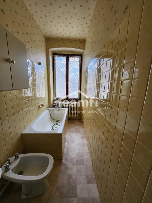 Maison ancienne - 155 m² - 8 pièces