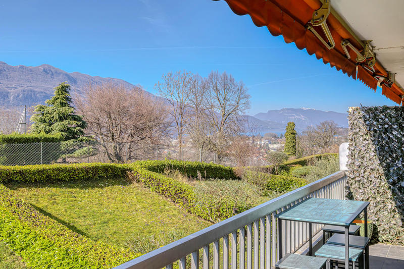 Appartement - 93 m² - 3 pièces