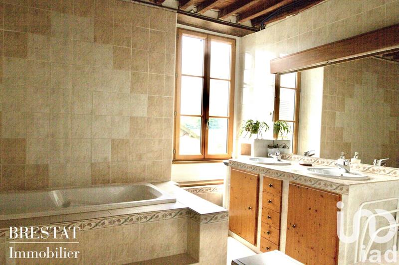 Maison de campagne - 244 m² - 7 pièces