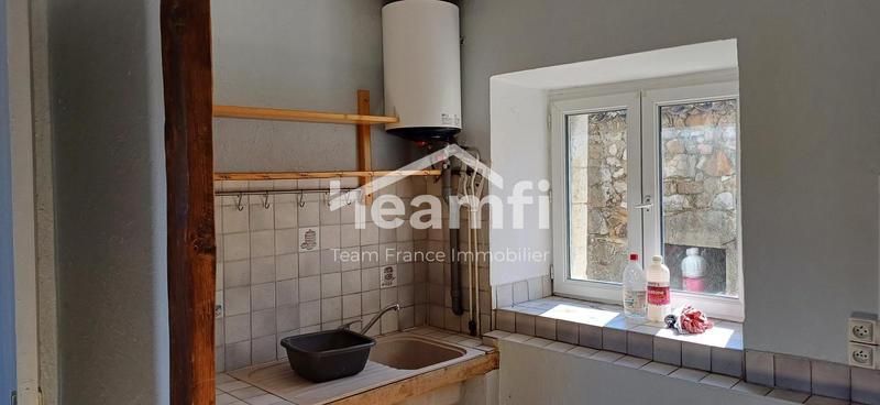 Maison - 61 m² - 5 pièces