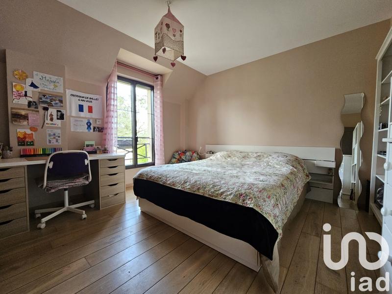 Maison - 200 m² - 7 pièces