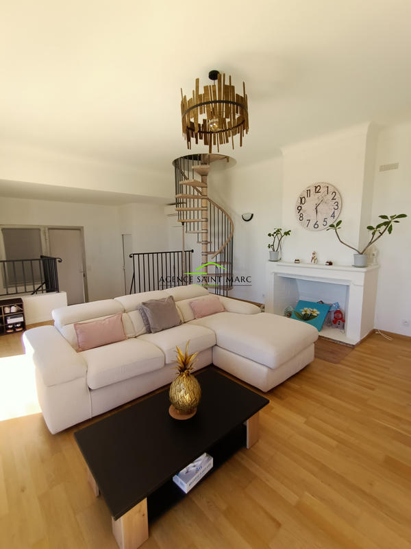 Maison - 154 m² - 6 pièces