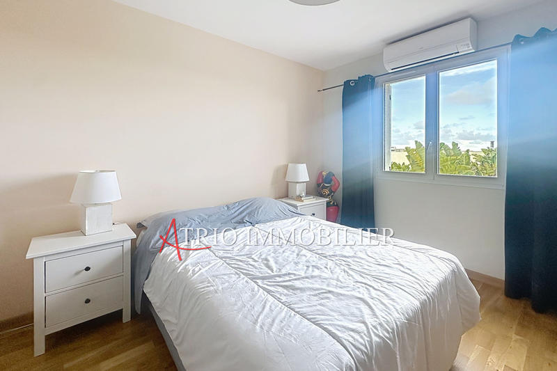 Villa - 225 m² - 7 pièces