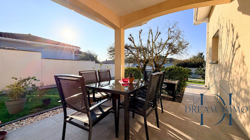 Maison contemporaine - 157 m² - 6 pièces