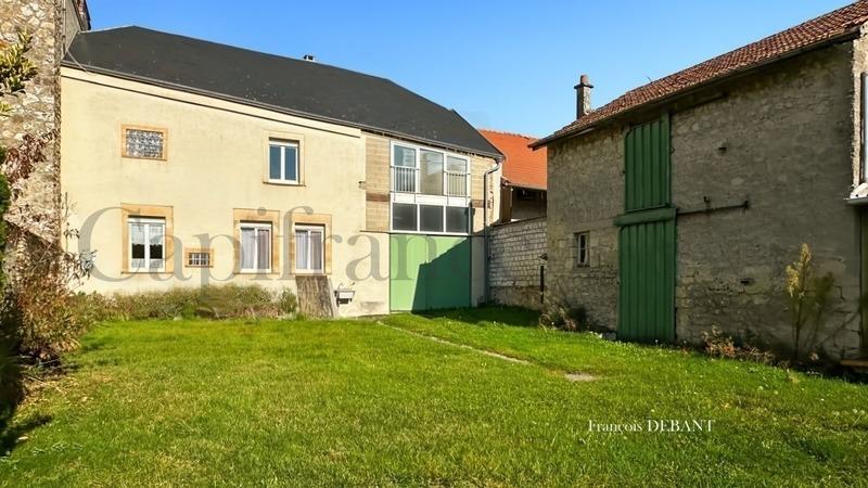 Maison - 203 m² - 8 pièces