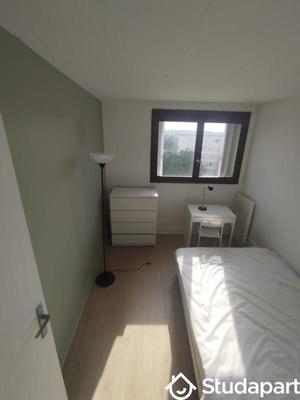 Chambre - 10 m² - 1 pièce